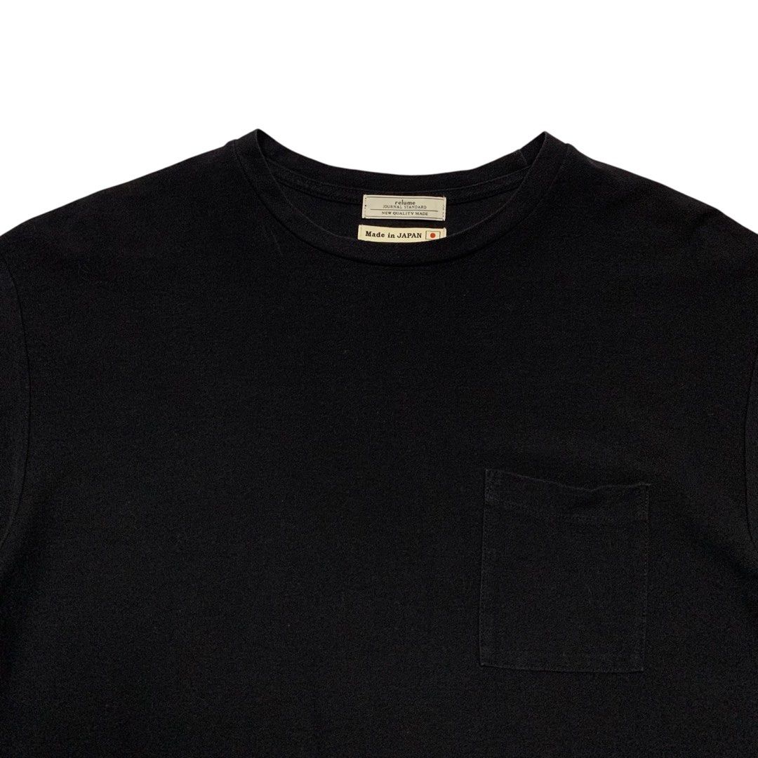 Relume Journal Standard Boxy Pocket Tee (Category: Tshirts & Polo Shirts ) located in Baguio. Submitted by thesecretshop_ph (Listing ID 1466885423, Image 2). Description: Size: Medium Lenght: 27” Width: 20” Issue: -.