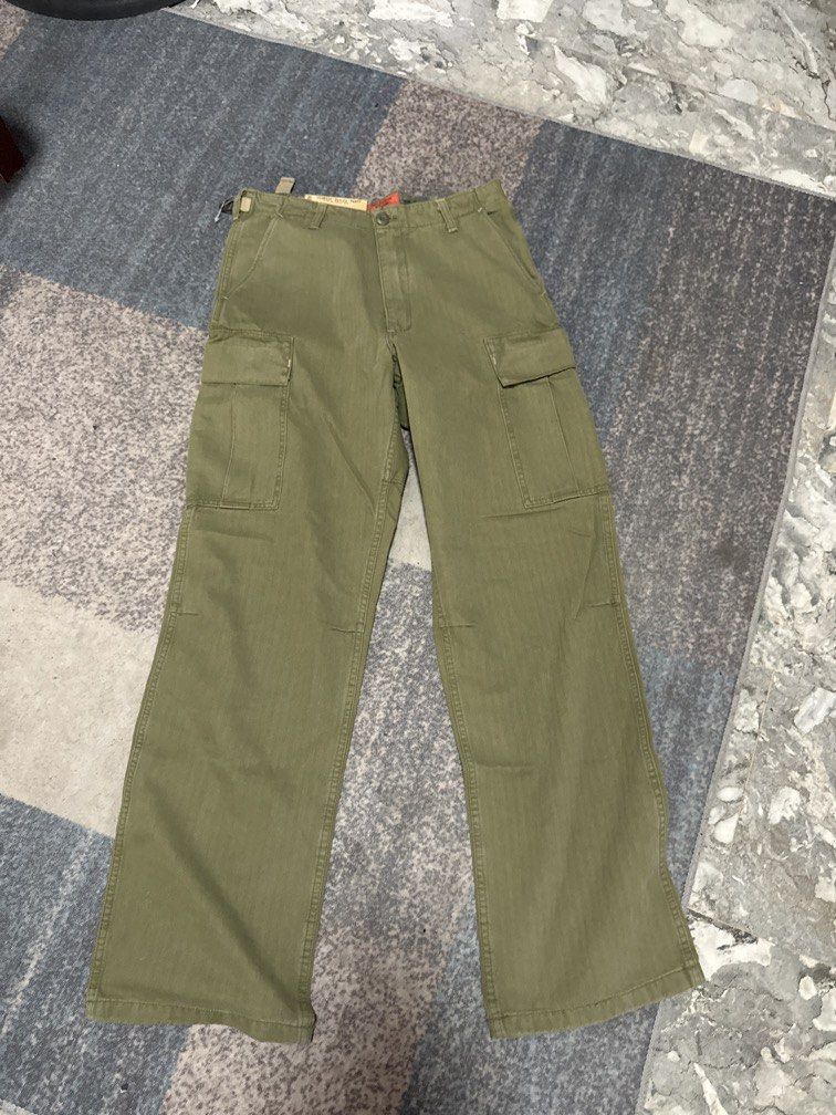 REPLAY CARGO PANTS (Category: Hands & Nails) located in Angeles City. Submitted by migs_font29 (Listing ID 1466783300, Image 1). Description: .