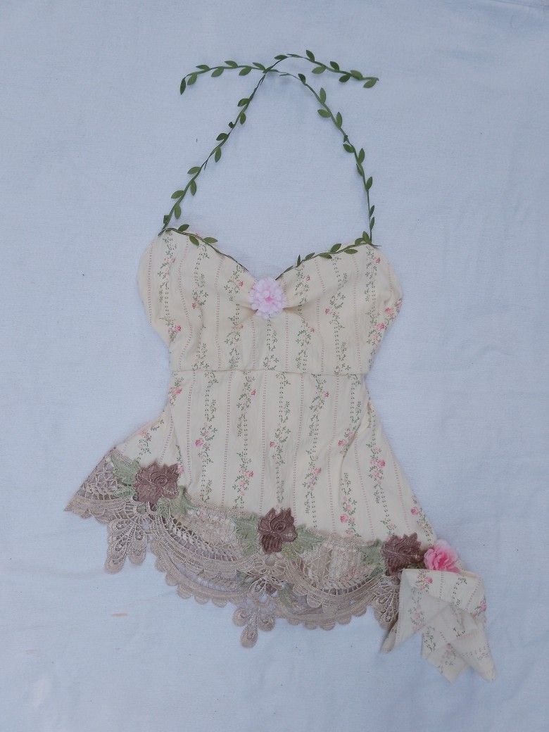 Reworked fairy tops (Category: Sleeveless) located in Laur. Submitted by zystilo (Listing ID 1466886656, Image 1). Description: .