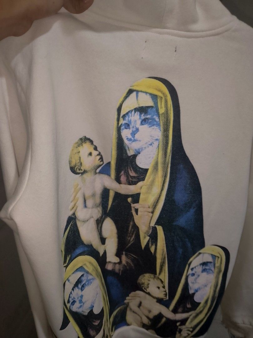 RipNDip Hoodie (Category: Hoodies) located in Manila. Submitted by zenfish-e574 (Listing ID 1466954447, Image 2). Description: - Brand: RIPNDIP - Color: White - Material: Heavy cotton fleece (warm and cozy) 8h no issue need wash/handwash.