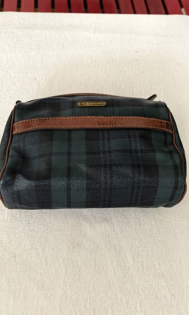Rl vintage clutch bag (Category: Belt bags, Clutches and Pouches) located in Tuguegarao City. Submitted by zenphoenix-7ad615 (Listing ID 1466798769, Image 2). Description: Clutch bag 8.5 by 6.5 inches.