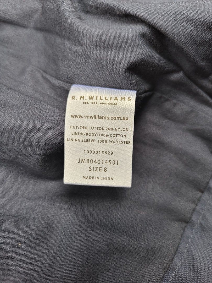 R.M. Williams jacket(unisex) (Category: Coats, Jackets and Outerwear) located in Baguio. Submitted by archival_thrifted.ph. (Listing ID 1466864123, Image 3). Description: FOR SALE‼️ .R.M.WILLIAMS JACKET (UNISEX) . EXCELLENT CONDITION .SIZE 8 ON TAG .PHP 1480 PLUS SF .❌❌ COP/COD .MOP GCASH .COURIER J&T .BAGUIO AREA .DM FOR SURE BUYER TY.