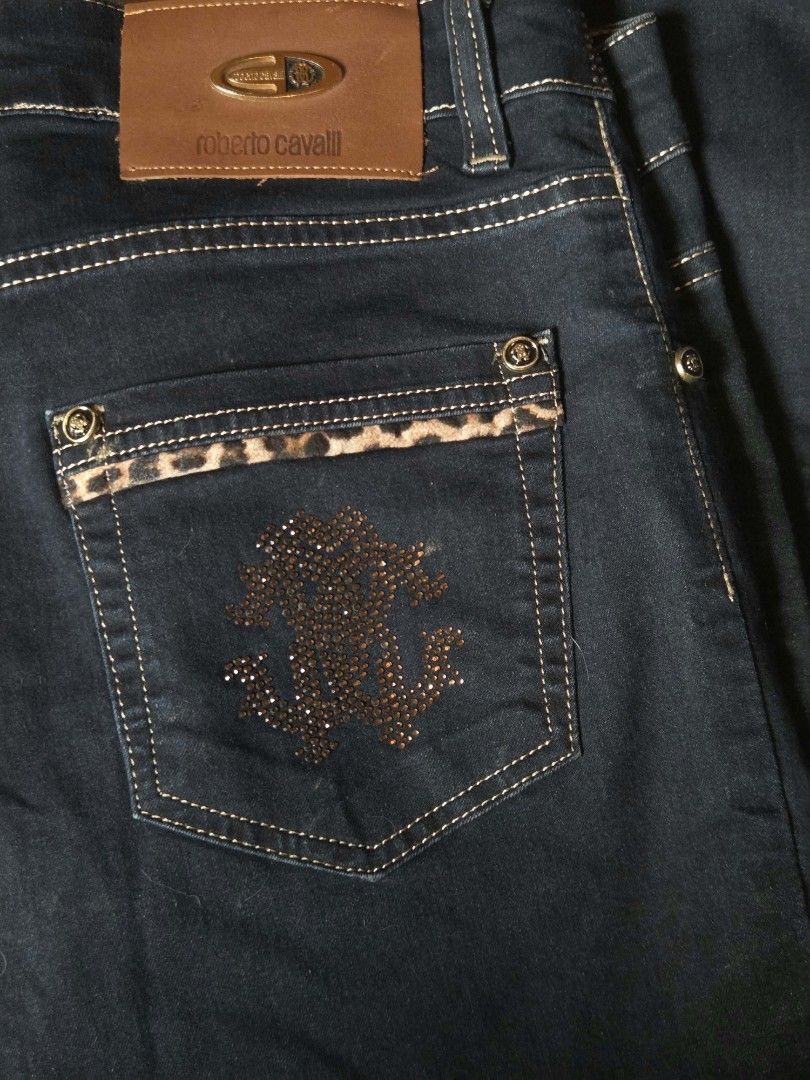 Roberto Cavalli Ripped Denim Jeans Size 33 (Category: Luxury Apparel) located in Rizal. Submitted by stoo_cee (Listing ID 1466793071, Image 3). Description: [ ] Roberto Cavalli* Vintage y2k Beaded jeans Waist: 32 Length: 42 Opening : 6 9.4/10 issue: Stain, see pics .