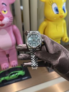 （分類：）位於 。 由 leodawatches 提交（商品編號 1466966243，圖片 1）。簡介： 。