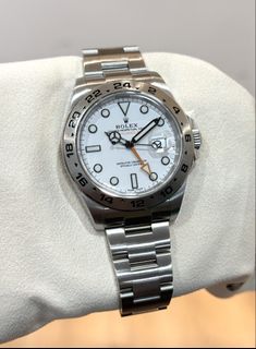 (Category: ) located in . Submitted by windliew89_allwatches (Listing ID 1466823309, Image 1). Description: .