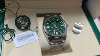 （分類：）位於 。 由 privatewatchlover 提交（商品編號 1466784915，圖片 1）。簡介： 。