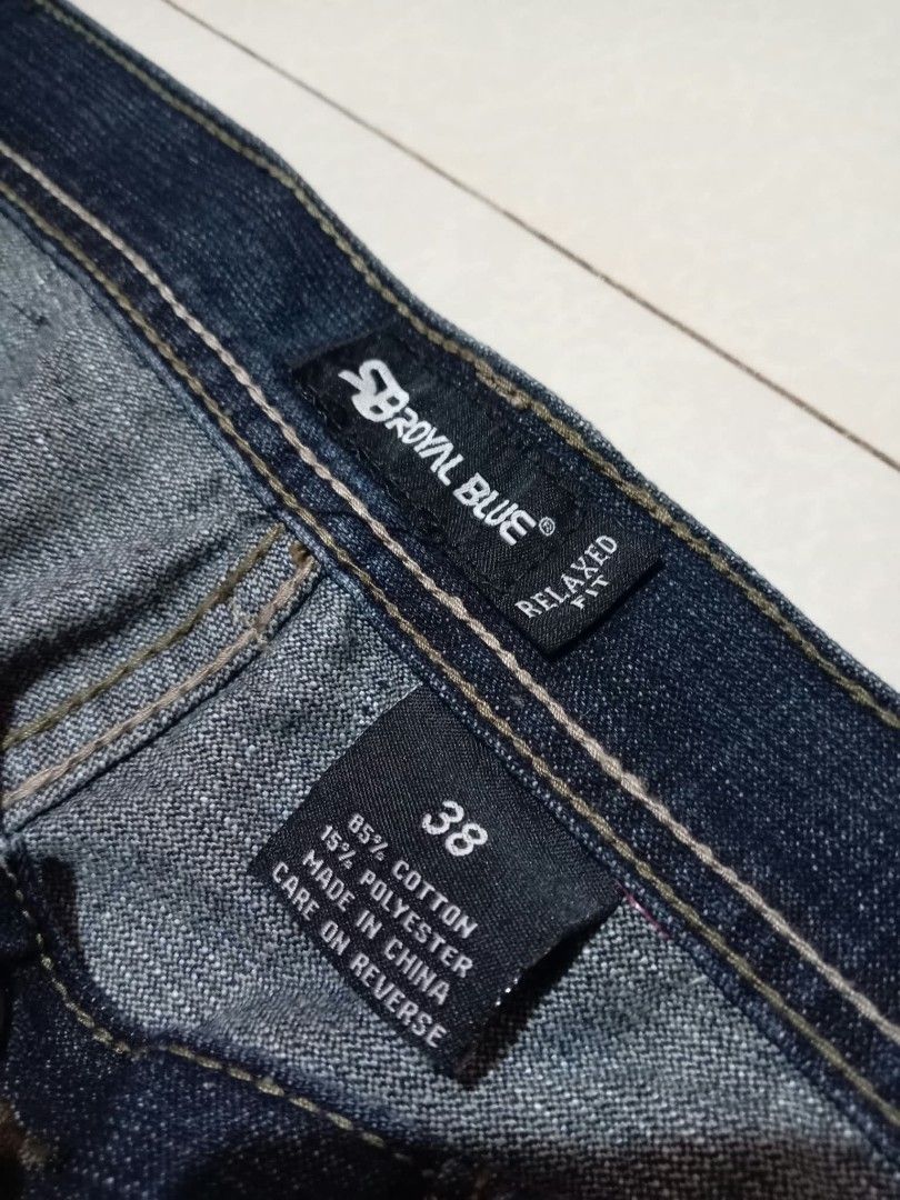 ROYAL BLUE INDIGO WASHED (Category: Shorts) located in Paranaque City. Submitted by reben_0430 (Listing ID 1466892405, Image 3). Description: waist: 40 length: 27 thighs: 15 hem: 14 - deadstock condi .