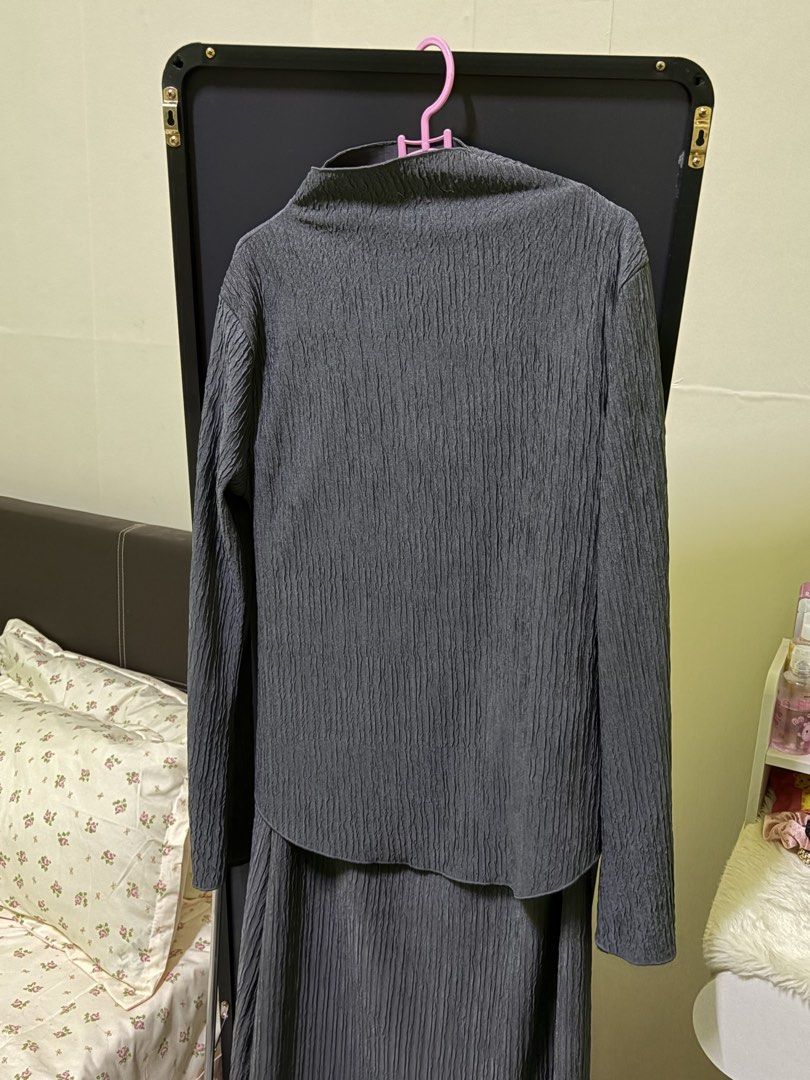 RUEX Basic One Set (Category: Formal Shirts) located in Bintulu. Submitted by lovedbymushy (Listing ID 1466950453, Image 1). Description: .