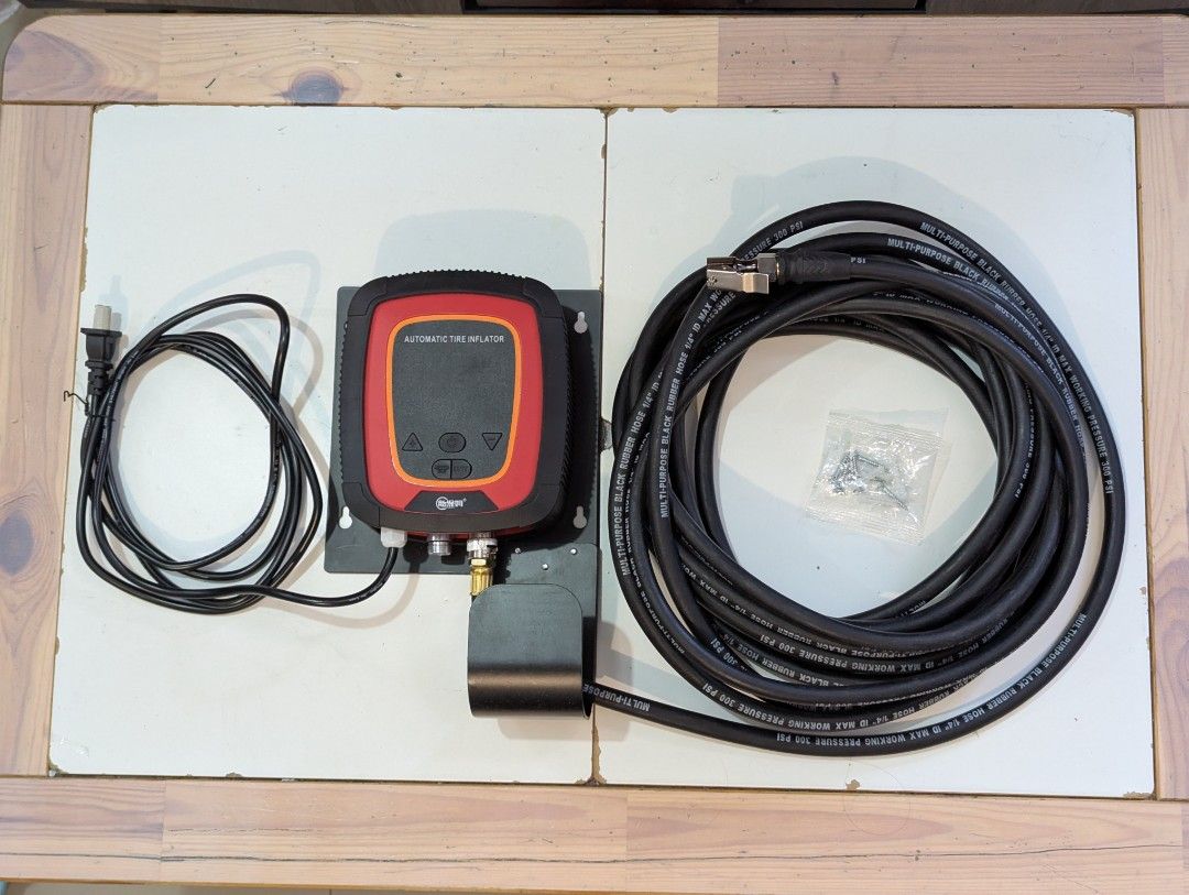 [RUSH] Brand New DP-Q09 Automatic Tires Inflator (Category: Other Automotive Parts and Accessories) located in Trece Martires City. Submitted by kapeeverydayeverydayokay (Listing ID 1466970197, Image 1). Description: 🚨 MALI NG BILI = PANALO MO NGAYONG ARAW! 🚨 Selling my BRAND NEW DP-Q09 Automatic Digital Tire Inflator (Wall-Mounted)! 📌 ORIGINAL PRICE: ₱4,213+ sa blue app - see screenshot on the 2nd pic 📌 RUSH PRICE TODAY: ₱1,990 ONLY! (Huge l