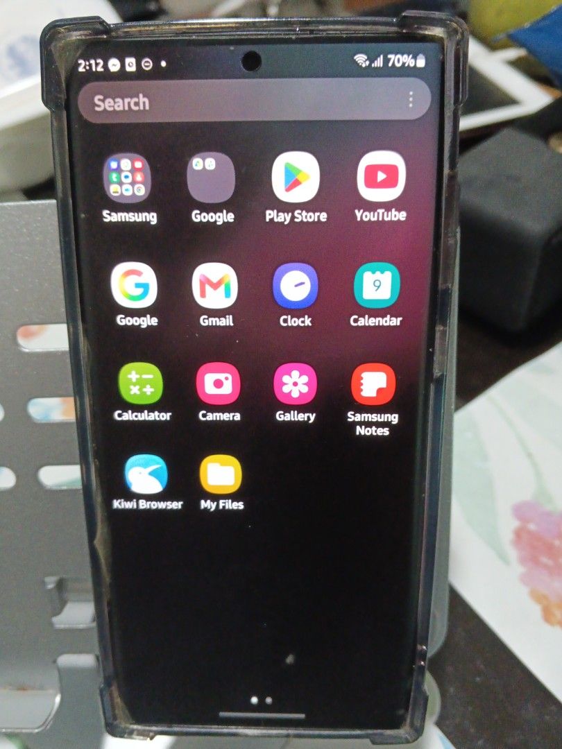 S22 ultra (Category: Samsung) located in Quezon City. Submitted by marialourd49562 (Listing ID 1466829293, Image 3). Description: selling it need to upgrade my phone.