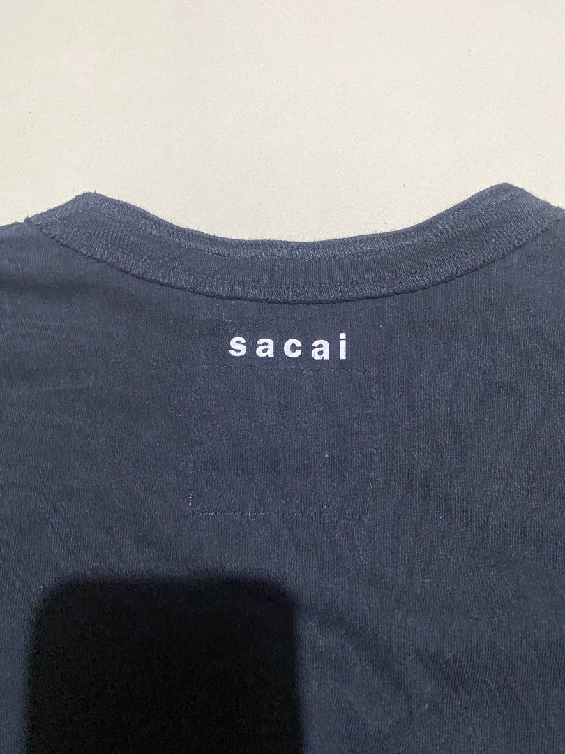 Sacai x Kaws (Category: Tshirts & Polo Shirts ) located in Cebu City. Submitted by hustler_69 (Listing ID 1466883633, Image 3). Description: Sacai x Kaws Size 1 19.5 width 26 length Very good condition Details are all posted .