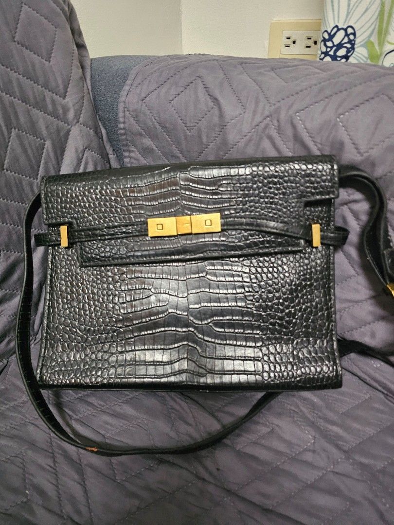 Saint Laurent Manhattan Small Baguette (Category: Shoulder Bags) located in Manila. Submitted by shopaholicmimi (Listing ID 1466957216, Image 1). Description: 📍preloved with minor flaws (please see photos) croc not ergo, legacy, vintage, soho, saddle, zoe, carly, eastwest, patchwork, rare, canvas, signature, laurel, hobo, kili, rare, coach.