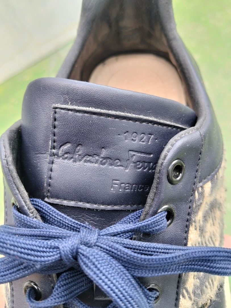 Salvatore Ferragamo (Category: Sneakers) located in Minglanilla. Submitted by voxpopulivoxdei1287 (Listing ID 1466777245, Image 2). Description: Excellent Condition 🔥🔥 Pwede sa Masilan Can Ship Nationwide 🔥🔥.