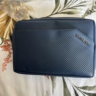 (Category: ) located in . Submitted by thriftspotting (Listing ID 1466932728, Image 1). Description: .
