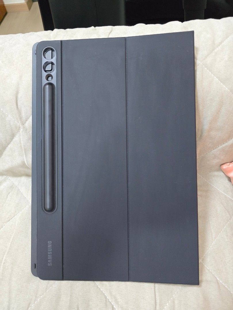 Samsung Galaxy Tab Book Cover Keyboard Slim EF-DX810, Mobile Phones ...