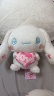 (Category: ) located in . Submitted by cinnamororr (Listing ID 1466965325, Image 1). Description: .