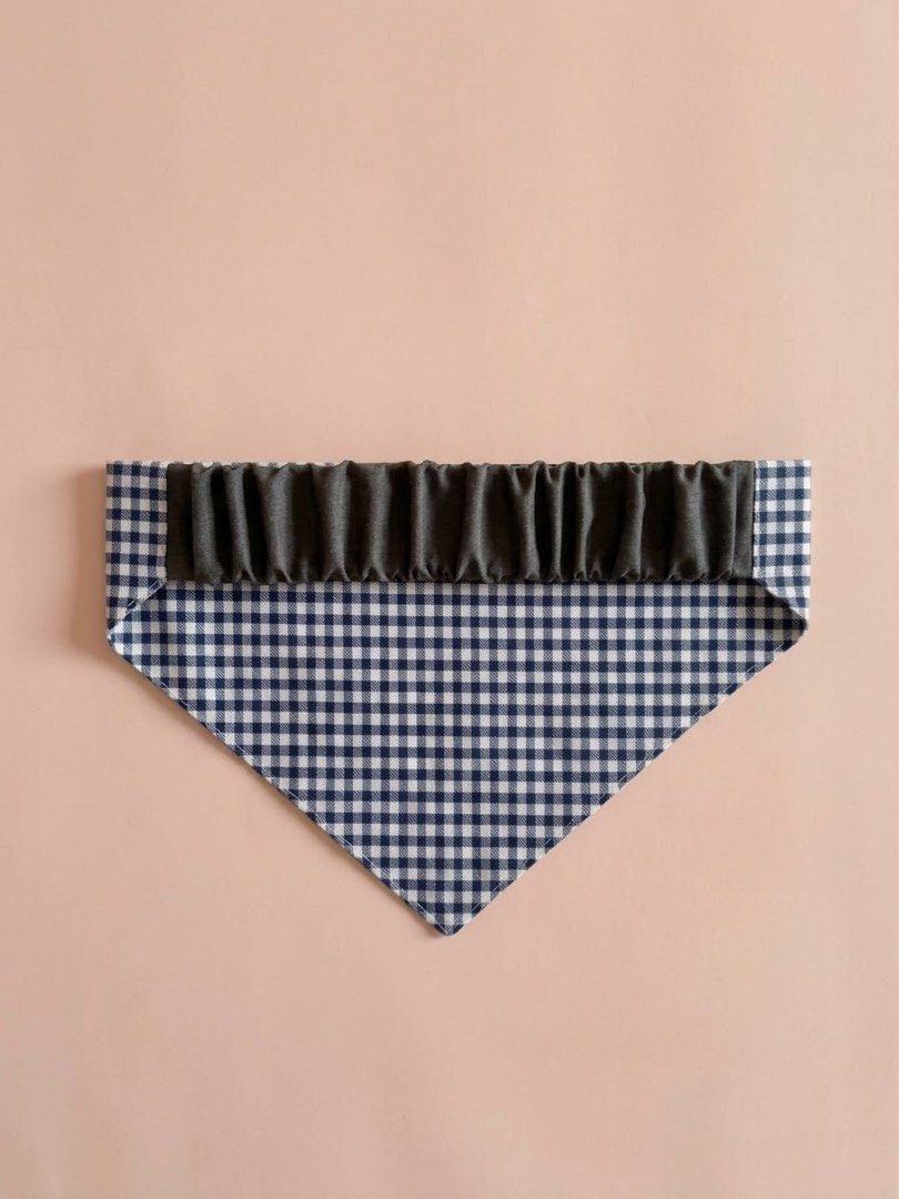 SCRUNCHIE PET BANDANA (Category: Homes & Other Pet Accessories) located in Manila. Submitted by minniefifi (Listing ID 1466860080, Image 2). Description: SCRUNCHIE PET BANDANA Available sizes: XS to XL.
