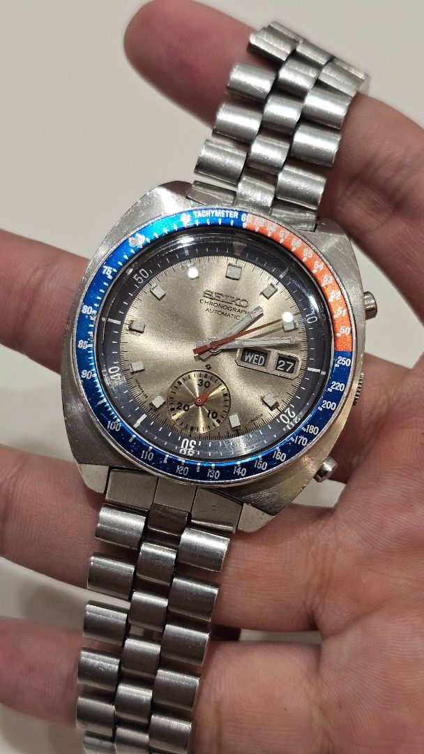 Seiko 6139-6002 Silver Aussie Pogue (Category: Men's Watches) located in Marikina City. Submitted by jerrocarlos (Listing ID 1466889145, Image 2). Description: All original 6139-6002 Silver Aussie Pogue Roman Text with Stellux Presidential Bracelet *signs of use p45000 Marikina Area.