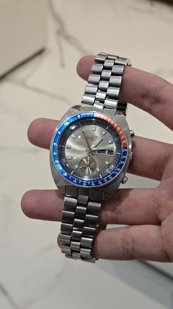 Seiko 6139-6002 Silver Aussie Pogue (Category: Men's Watches) located in Marikina City. Submitted by jerrocarlos (Listing ID 1466889145, Image 1). Description: All original 6139-6002 Silver Aussie Pogue Roman Text with Stellux Presidential Bracelet *signs of use p45000 Marikina Area.