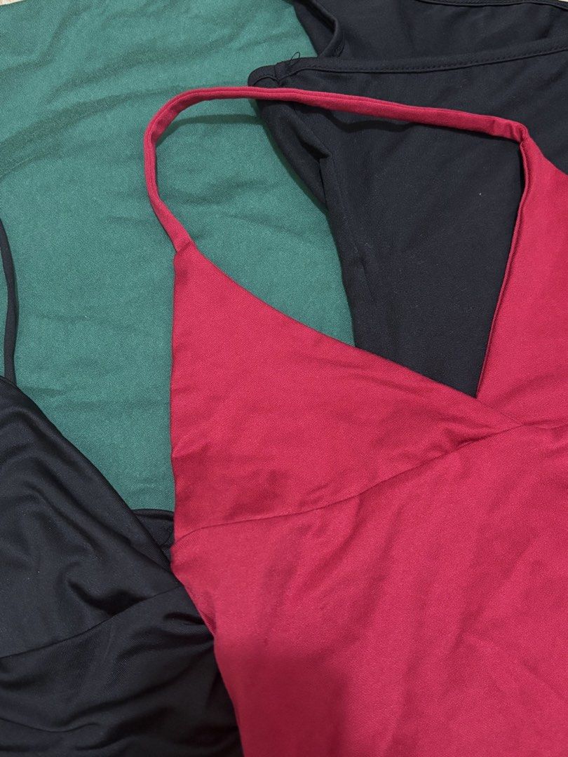 [SET] Assorted Sleeveless Tops (Category: Sleeveless) located in Calamba. Submitted by sincerely_ayi (Listing ID 1466919571, Image 2). Description: help me declutter! — fits xs-s — can send more pictures upon request — mop: gcash/maribank.