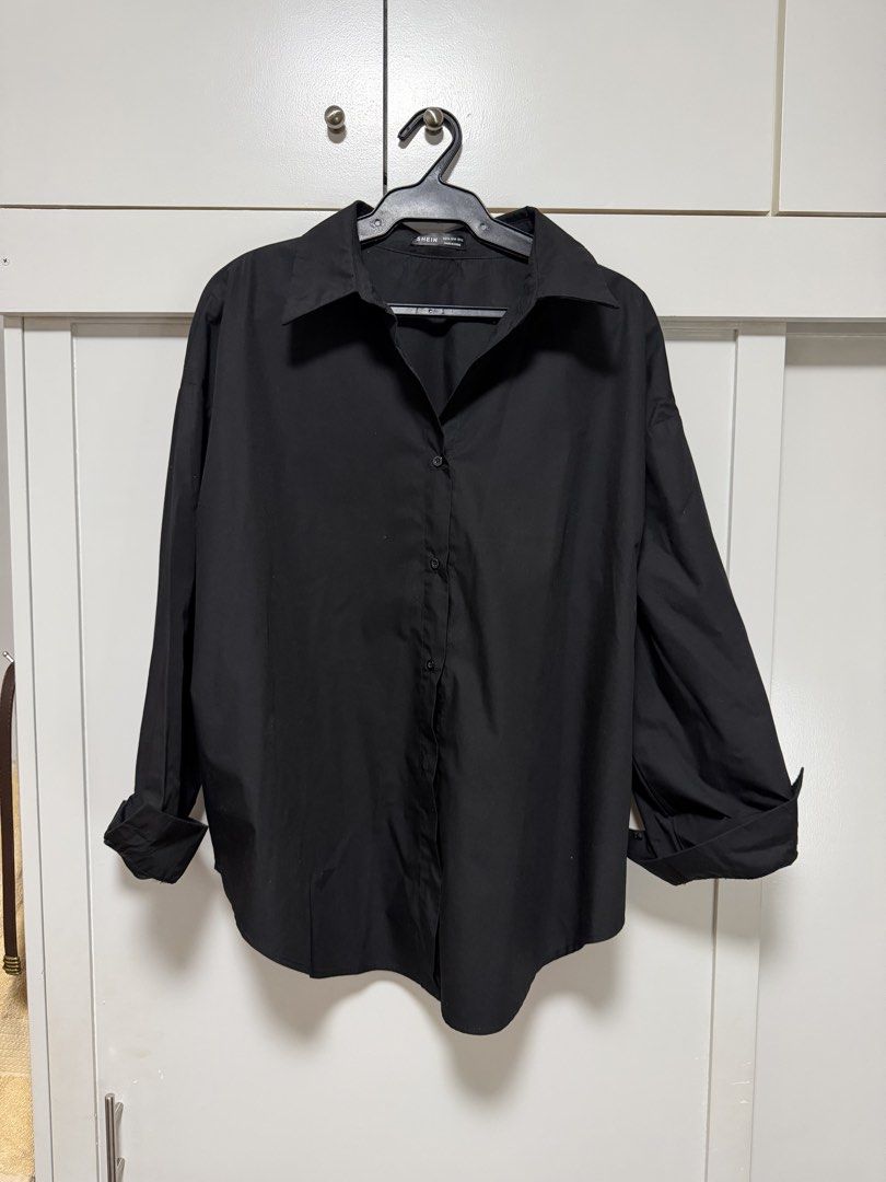 Shein Black Button-Up Shirt (Category: Shirts) located in Quezon City. Submitted by _shopjhcloset (Listing ID 1466915596, Image 2). Description: Shein BIZWear Button Down — ₱300 Size: XL Color: Black **In good condition.