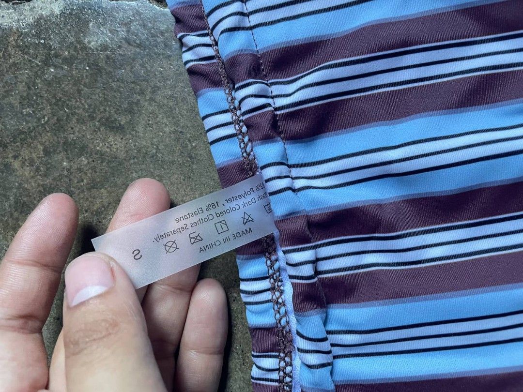 Shein stripe bikini set (Category: Bikinis & Swimsuits) located in San Fabian. Submitted by thriftbyfleur (Listing ID 1466798239, Image 3). Description: -worn once -no flaws -with pads -small.