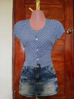 (Category: ) located in . Submitted by thriftby.cla (Listing ID 1466862097, Image 1). Description: .