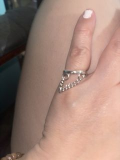 (Category: ) located in . Submitted by vintageaccessories (Listing ID 1466874424, Image 1). Description: .