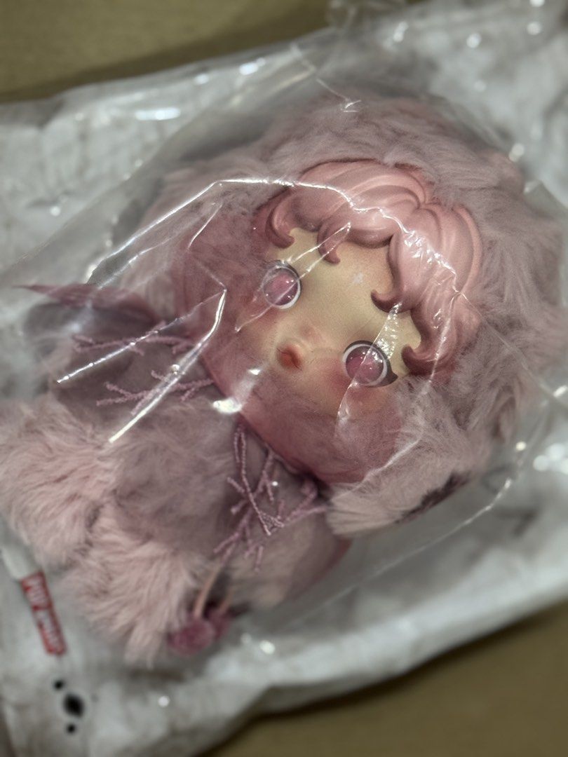 SKULLPANDA L’impressionism Windflower (Category: Designer & Blind Box Toys) located in Aloran. Submitted by kkiyumi (Listing ID 1466914468, Image 1). Description: unsealed but never used/displayed.