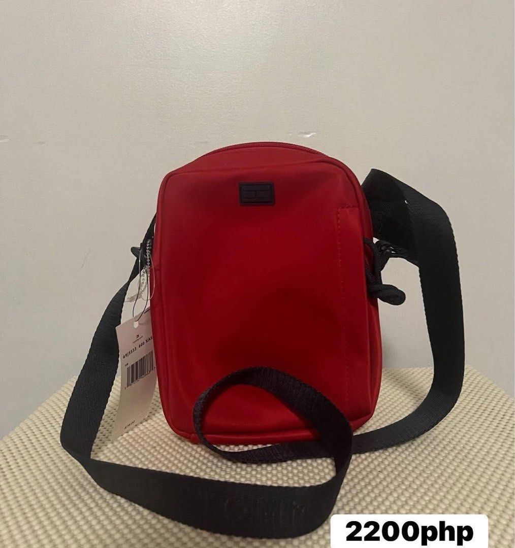 Sling bag for men (Category: Sling Bags) located in Marikina City. Submitted by lesliesomigao (Listing ID 1466858051, Image 2). Description: •Brand new with tags •Purchased in 🇺🇸 •100% Satisfaction Guaranteed or your money back .