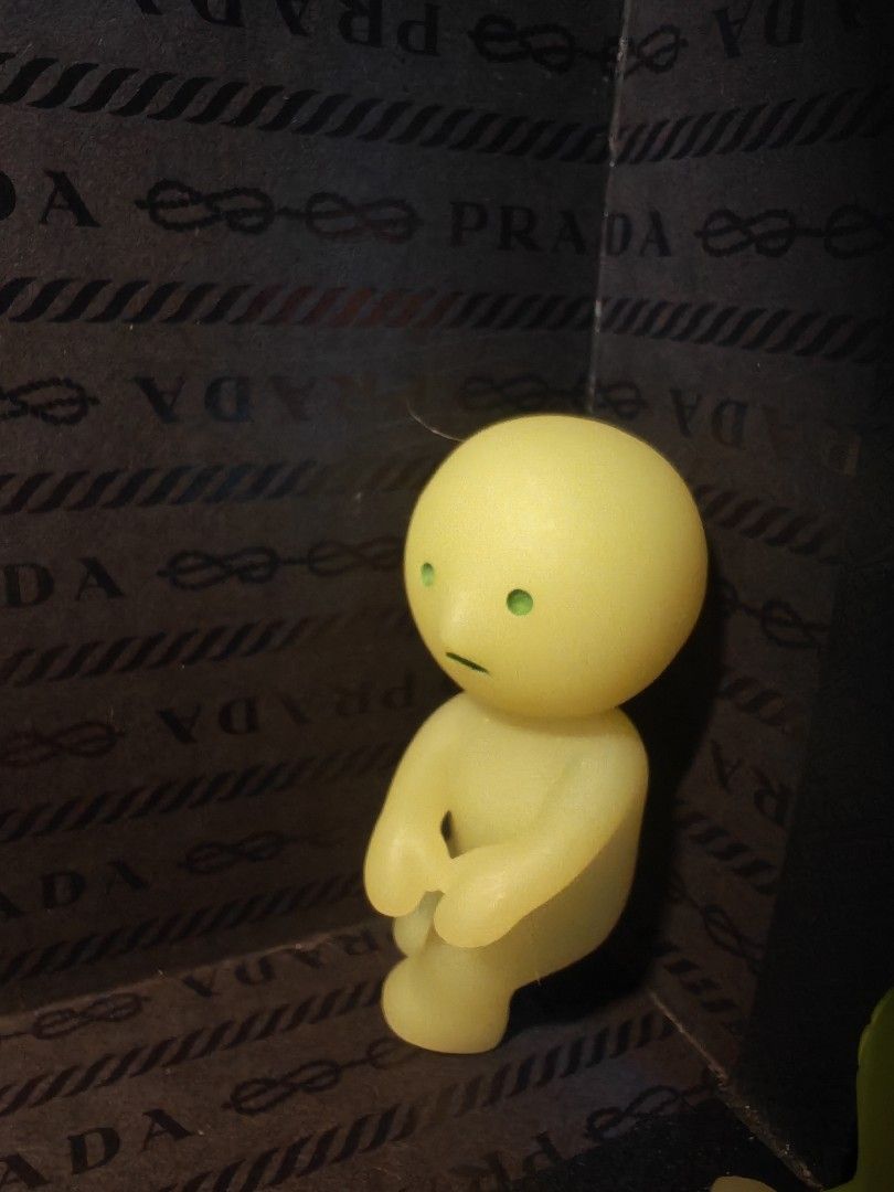 Smiski #B (Category: Designer & Blind Box Toys) located in Quezon City. Submitted by destashingme (Listing ID 1466872613, Image 1). Description: figure only no box authentic smiski figure, quitting sale.