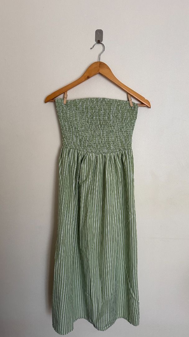 Smocked/Striped Maxi Dress (Category: Dresses) located in Cainta. Submitted by thethriftedit_ (Listing ID 1466796938, Image 1). Description: Shein Smocked/Striped Green Maxi Dress in S 10/10 Condition Price as posted. Delivery fee will be shouldered by buyer..