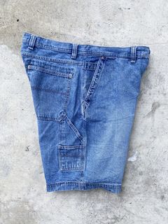 (Category: ) located in . Submitted by vanthriftfinds5 (Listing ID 1466784749, Image 1). Description: .