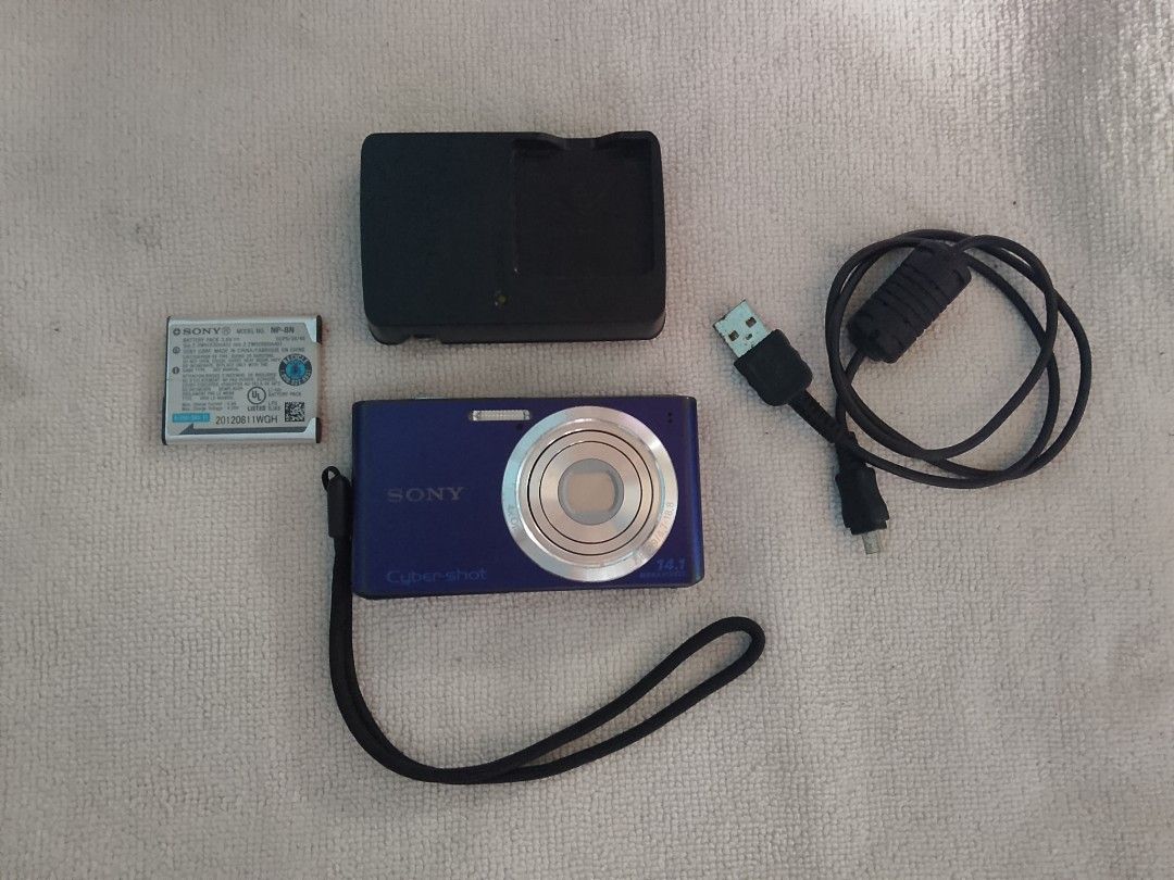 Sony Cybershot DSC W610 (Category: Cameras) located in Caloocan City. Submitted by chantal_2026 (Listing ID 1466775684, Image 2). Description: Sony Cybershot DSC W610 (Blue).