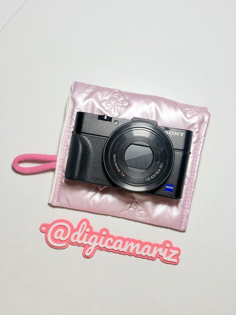 sony dsc-rx100 mark ii (black) (Category: Cameras) located in Quezon City. Submitted by digicamariz (Listing ID 1466822590, Image 1). Description: ♡₊˚🎱 sony dsc-rx100 mark ii in black・₊✧ .★ ݁˖ pop-up flash & tilting lcd ! 💌 ₱20,000 𝗳𝗶𝘅𝗲𝗱 (𝗻𝗼 𝗺𝗼𝗿𝗲 𝗹𝗮𝘀𝘁 𝗽𝗿𝗶𝗰𝗲) ‧₊ ᵎᵎ🧸⋅ ˚✮ 𝘀𝗽𝗲𝗰𝘀 ྀིྀི 20.2 mp — bsi-cmos sensor ྀིྀི full hd 1080p @ 24p/60p ྀིྀི iso 160-12800 ྀིྀི carl zeiss-vario sonnar lens ྀིྀི built in wifi & nfc ‧₊ ᵎᵎ🍒⋅