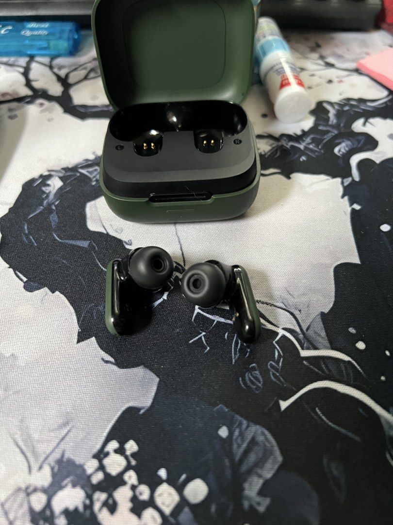 Soundecore R50i NC (Category: Earphones) located in Paranaque City. Submitted by ekkostarfall.12902 (Listing ID 1466855783, Image 3). Description: - Great Working condition - Color: Green - includes replacement buds (S,L sizes), type-C charging cord - no box - battery still lasts up to 10 hours, depends on use Issue: Scratches on case MOP: Bank transfer, Maya SF shouldered by buyer Parañaque .