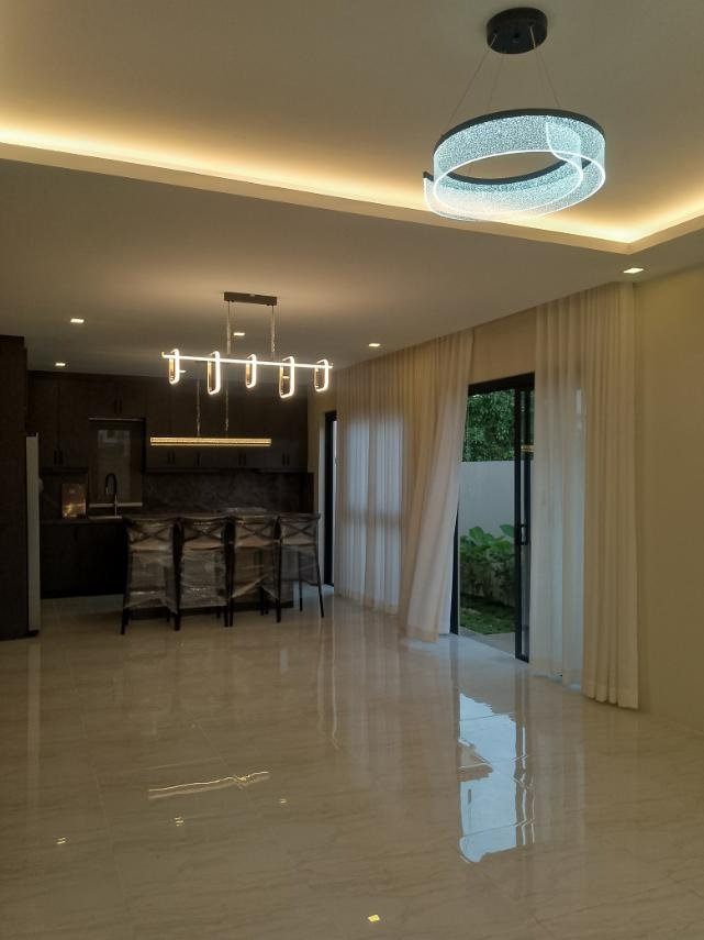 (Category: ) located in . Submitted by coescarealty (Listing ID 1466836702, Image 1). Description: .