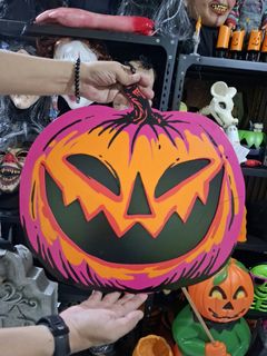 (Category: ) located in . Submitted by JMToysandCollectibles (Listing ID 1466875837, Image 1). Description: .