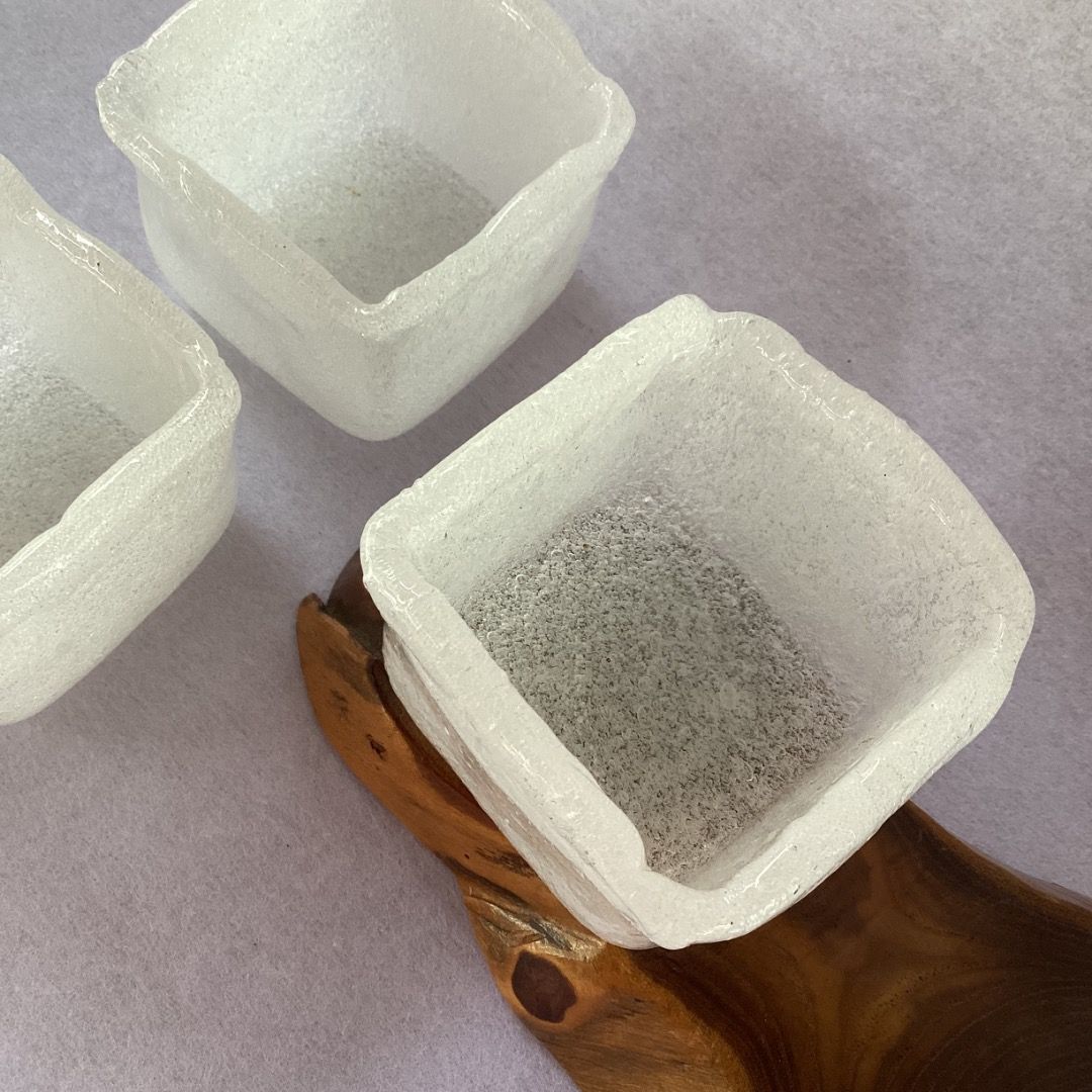 Square Bubble Glass Dish (Category: Pots & Planters) located in Davao. Submitted by atbpshop192593 (Listing ID 1466926063, Image 2). Description: Php150 each (3 available) Square Bubble Glass Dish H: 2.6 inches L: 3.5 inches W: 3.5 inches Please REVIEW PHOTOS We use 100% repurposed packaging materials SF starts at Php70 via Flash Express First to pay.