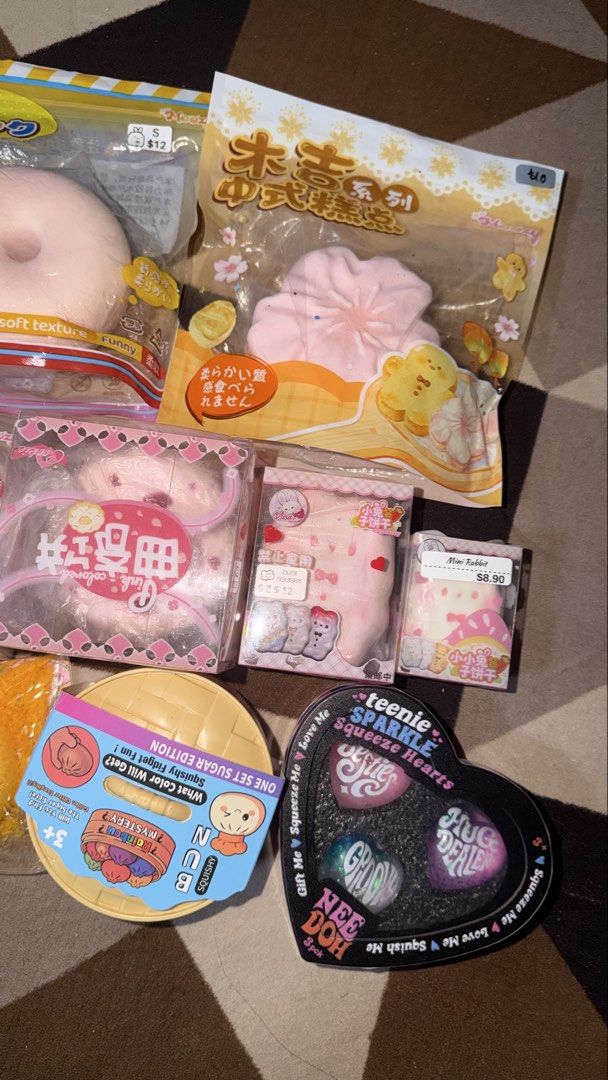 Squishy (Category: Plushies & Soft Toys) located in Singapore. Submitted by user666000 (Listing ID 1466909438, Image 4). Description: DM for more pics ! price range $4-$6 only !!!! .