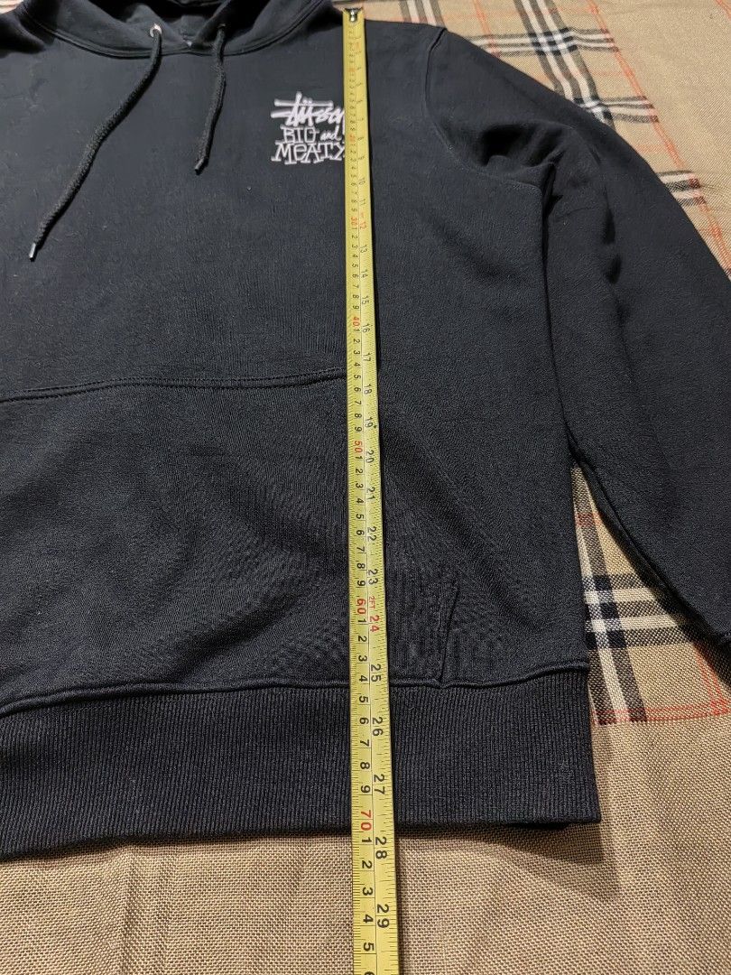 STUSSY (Category: Coats, Jackets and Outerwear) located in Baguio. Submitted by curated_luxe_brandeds (Listing ID 1466879204, Image 3). Description: STUSSY DIMENSION :L27. 5 X W22 SIZE M ON TAG SEE PICS FOR DETAILS EXCELLENT CONDITION COLOR MAY VARY DUE TO LIGHTING MOP BDO /GCASH NO COD /COP PHYSICAL STORE :STALL 324A THIRD FLOOR SKYWORLD SESSION ROAD BAGUIO CITY FB PAGE /CAROUSELL : curated_luxe_brandeds FACEBOOK SELLING ACCOUNT : Esteph Colpita