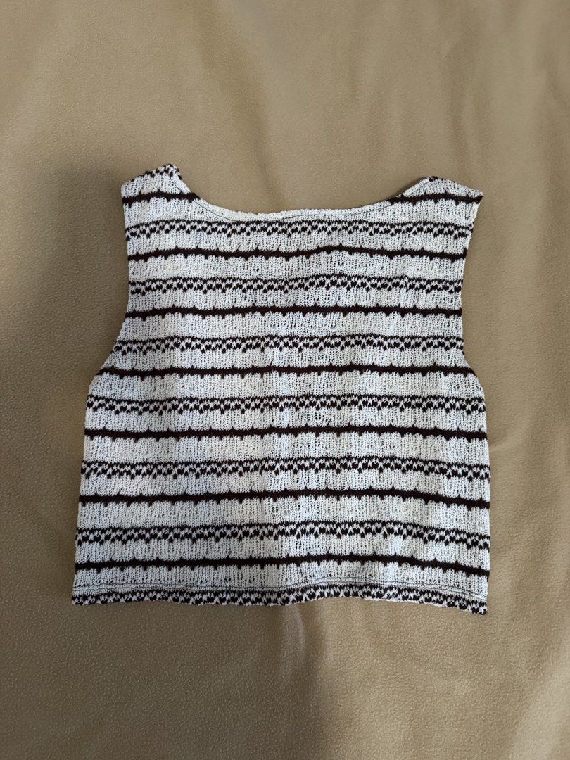 Summer Sleeveless (Category: Sleeveless) located in San Luis. Submitted by oshdeclutters (Listing ID 1466814267, Image 2). Description: .