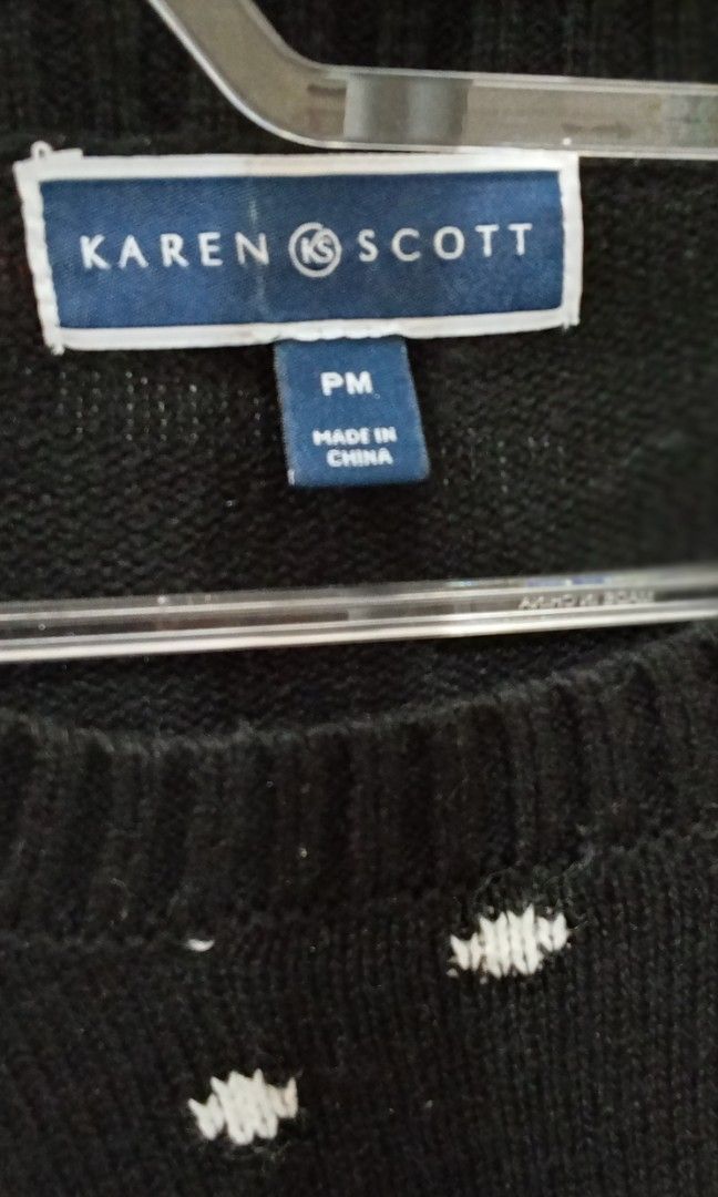 Christmas designed Sweater (Category: Coats, Jackets and Outerwear) located in Paranaque City. Submitted by nobleearth.d28ec3 (Listing ID 1466821528, Image 3). Description: very cute sweater from US For men and women.