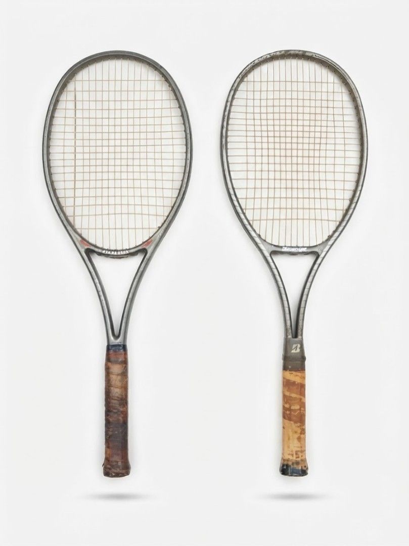 Tennis racket (Category: Racket and Ball Sports) located in Makati City. Submitted by owlthriftstore (Listing ID 1466818049, Image 1). Description: Bundle 600 Need lang po bumili ng tennis racket handle leather Brand: Pro kennex, Bridgestone.