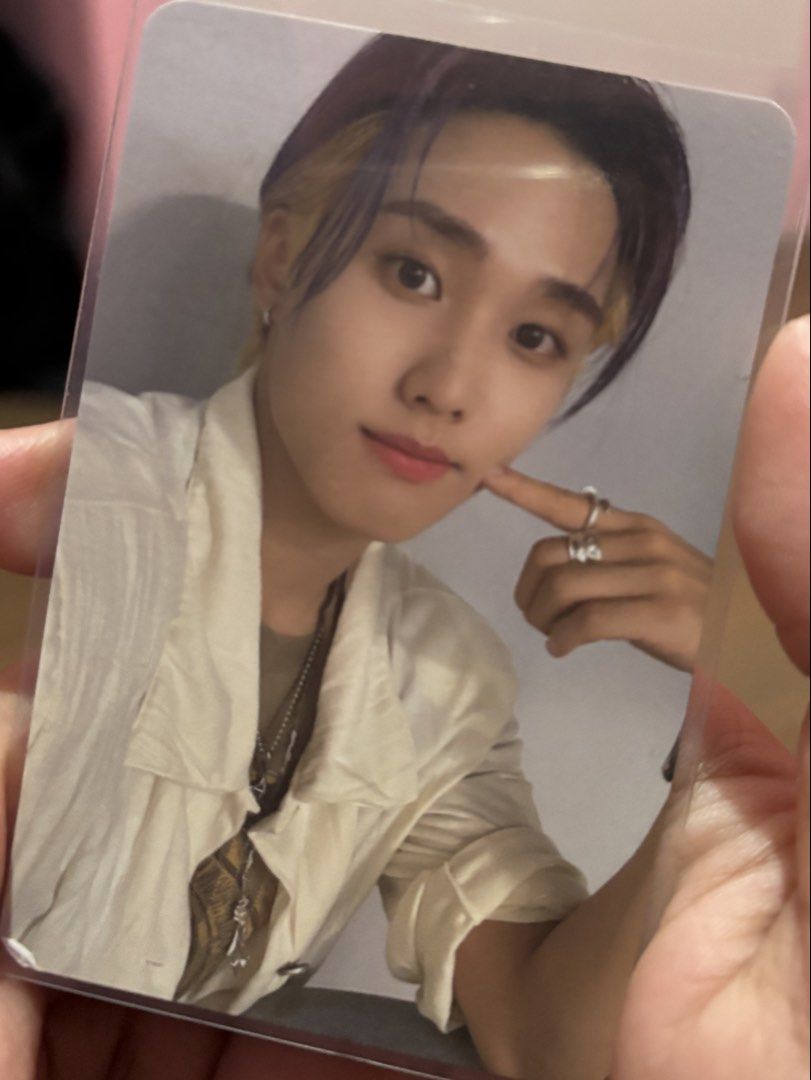 THE BOYZ PHOTOCARDS (Category: K-Wave Merchandise) located in Manila. Submitted by sunnykeiracart (Listing ID 1466939612, Image 2). Description: .
