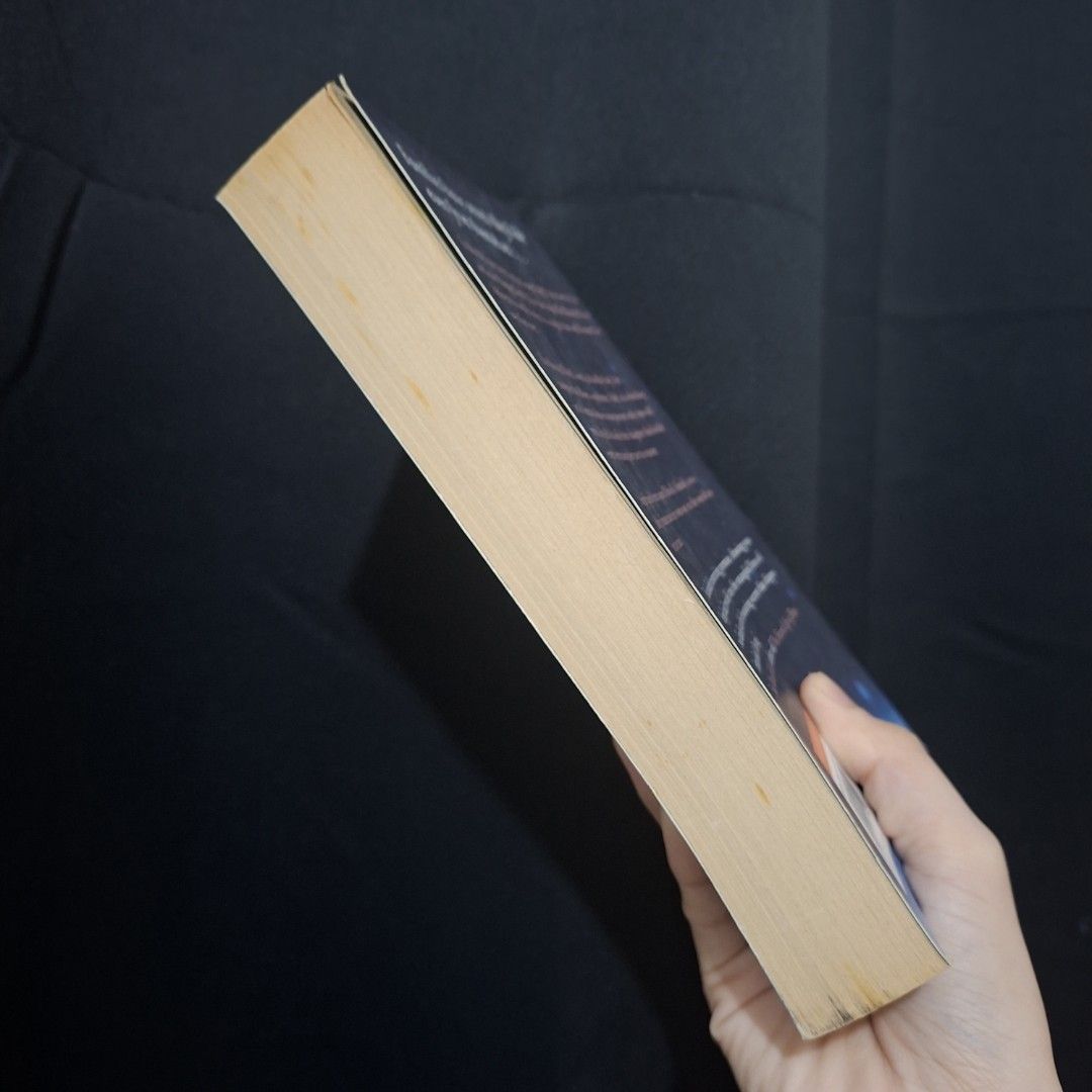 The Memory Keeper's Daughter by Kim Edwards (Category: Storybooks) located in Marikina City. Submitted by hellobookish.ph (Listing ID 1466776231, Image 3). Description: GR⭐️ 3.70 (615.3k ratings) Standalone Historical Fiction Paperback Preloved (with minimal floxing).