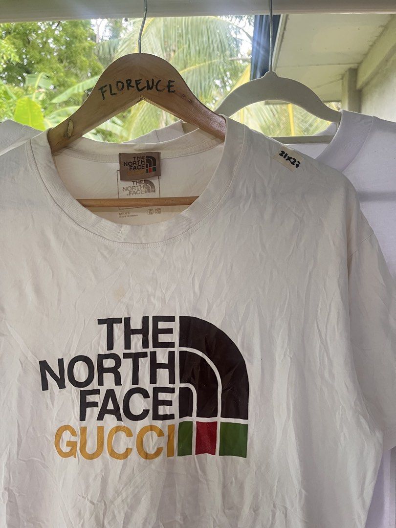 THE NORTH FACE X GUCCI (Category: Activewear) located in Tabogon. Submitted by offtherack.1 (Listing ID 1466871430, Image 2). Description: TNF x GUCCI dimes: 21x27 no issue.