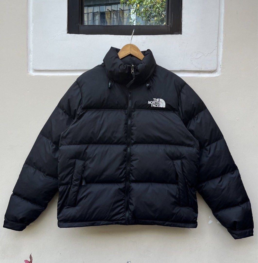 THE NORTHFACE NUPSTE 700 SERIES (Category: Coats, Jackets and Outerwear) located in Baguio. Submitted by closetgc.clothingshop (Listing ID 1466941077, Image 1). Description: The Northface 700 series Nupste, In excellent condition, Guaranteed authentic, Best fit Large-xl. .