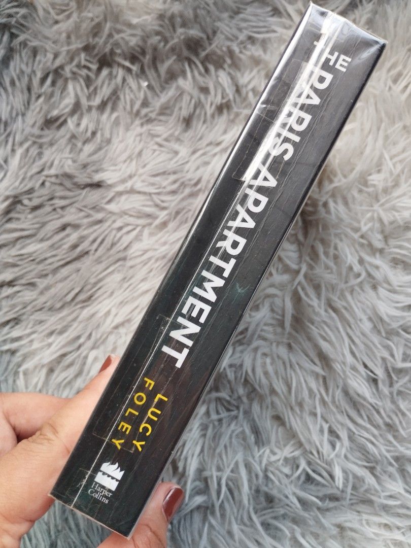 THE PARIS APARTMENT BY LUCY FOLEY (Category: Storybooks) located in Bantayan. Submitted by book_island_ph (Listing ID 1466783405, Image 2). Description: MAKE READING A HABIT ‼️‼️‼️ AVAILABLE IF YOU CAN MAKE AN OFFER. PLEASE DON'T WASTE MY REPLY QUOTA IF NOT SURE BUYER. Swipe to left to see additional details/photos of the book. Pictures of the books are posted for hassle free transactions, no unnecessary photo request please. As I'm also a workin
