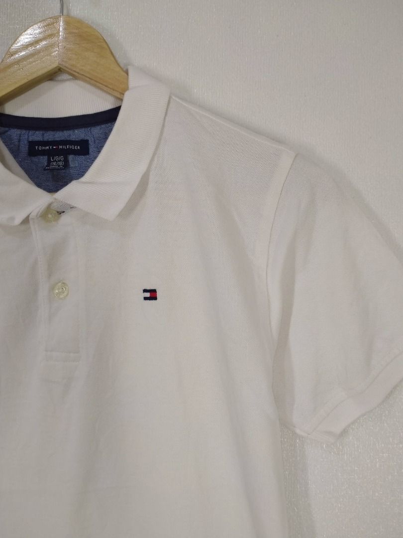 TOMMY HILFIGER POLO SHIRT (Category: Tshirts & Polo Shirts ) located in Baguio. Submitted by fashionfinds1999 (Listing ID 1466821056, Image 3). Description: 25 X 18 SMALL EXCELLENT CONDITION + SHIPPING FEE.